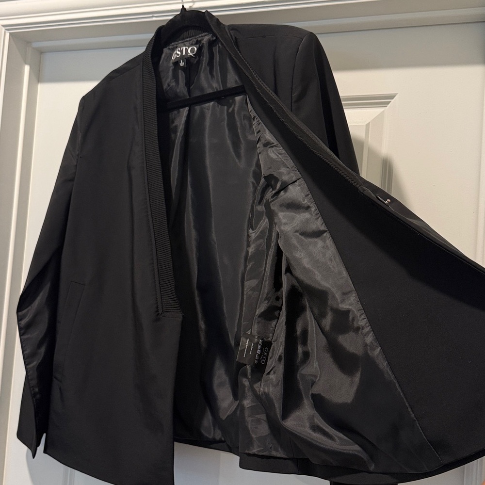 GSTQ Black Blazer Cape Size Large - Picture 11 of 16